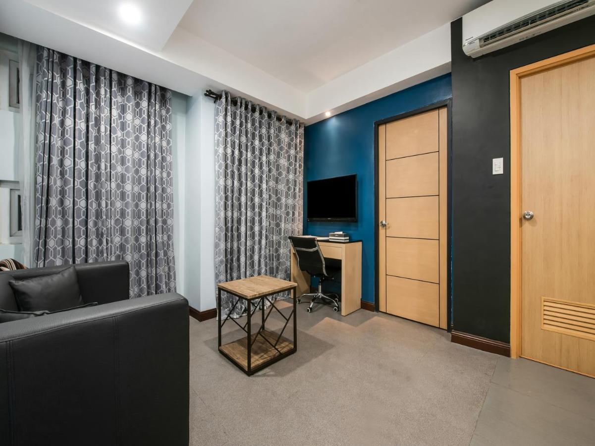 Bay Area Suites Manila Exteriör bild