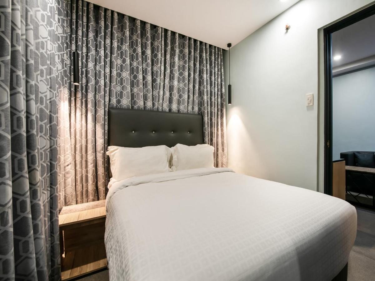 Bay Area Suites Manila Exteriör bild